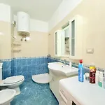 Center Luxury טיראנה